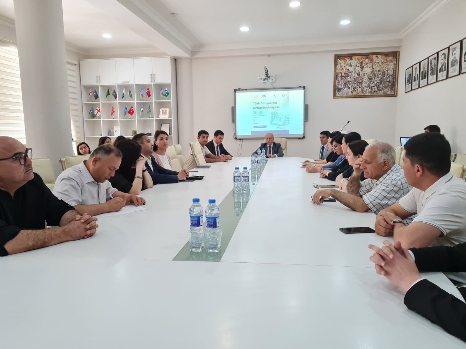 "Türk dünyasının ortak edebiyatı" Azerbaycan'da düzenlenen konferansta ele alındı