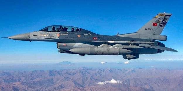Türk F-16'larına Polonya'da yeni görev!