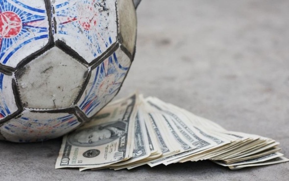 Türk futbolculara kötü haber!