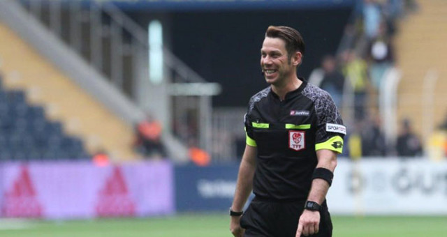 Türk futbolunda bir ilk! Aydınus VAR'da görev yapacak