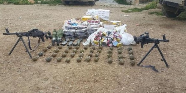 Türk helikopterleri bomba yağdırdı
