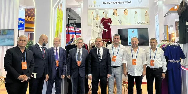 Türk ihracatçılar Urumçi'de: Petrol ve doğalgaz hatlarının geçiş noktası! Yeni iş birliklerine imza attı