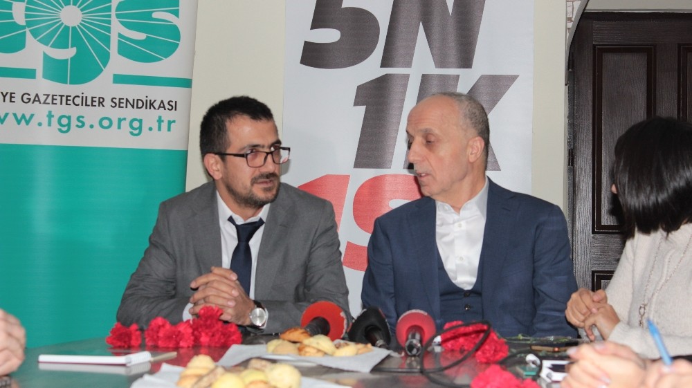 TÜRK-İŞ Konfederasyonu Başkanı Atalay: “Bağımsız ve tarafsız gazetecilere dünyada olduğu gibi bizim de ihtiyacımız var” 