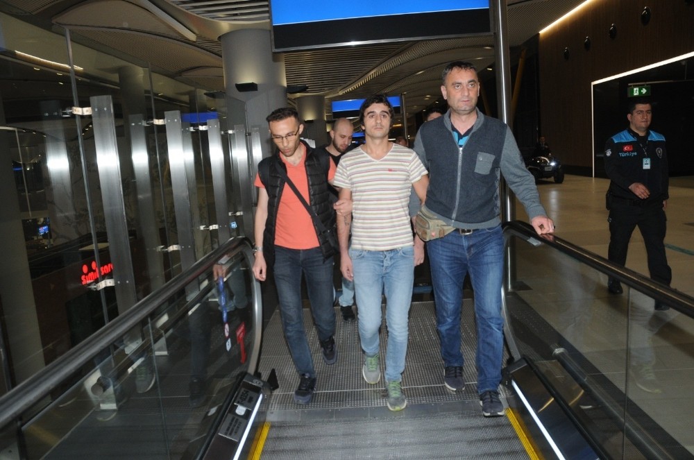 Türk Kaptanın katili yurda getirildi 