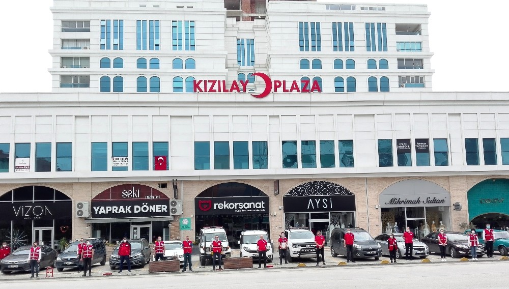 Türk Kızılay Bursa, sessiz bayramda umudun sesi oldu 