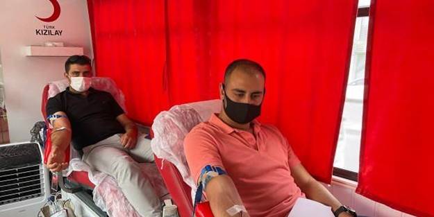 Türk Kızılay kan bağışlayan her kişi için 3 fidan dikecek!