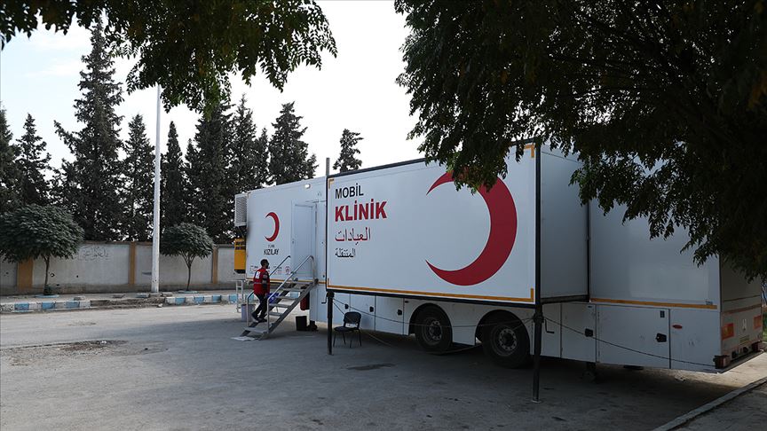 Türk Kızılayından Tel Abyad'a mobil klinik açtı