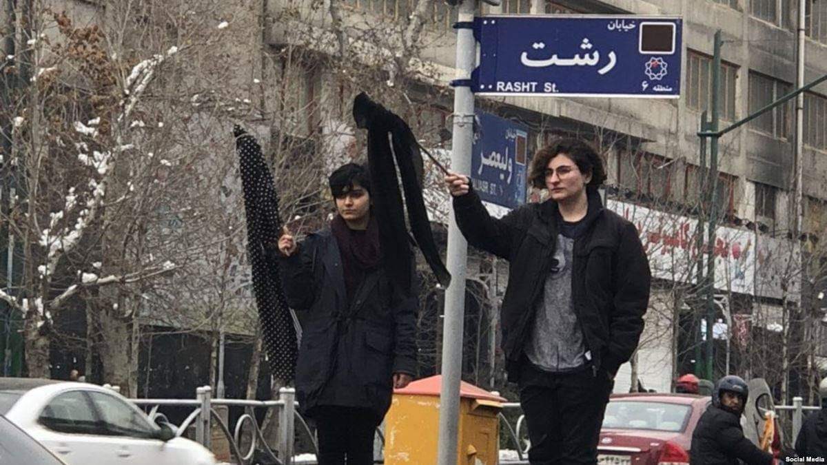 ''Türk köylerin isimleri değiştiriliyor''
