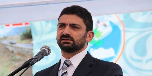 'Türk lirasına güvenmeye devam edin'