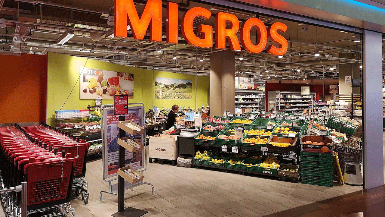 Türk market devi 3 gün kapatıldı! Çalışanlar isyan etti!!!