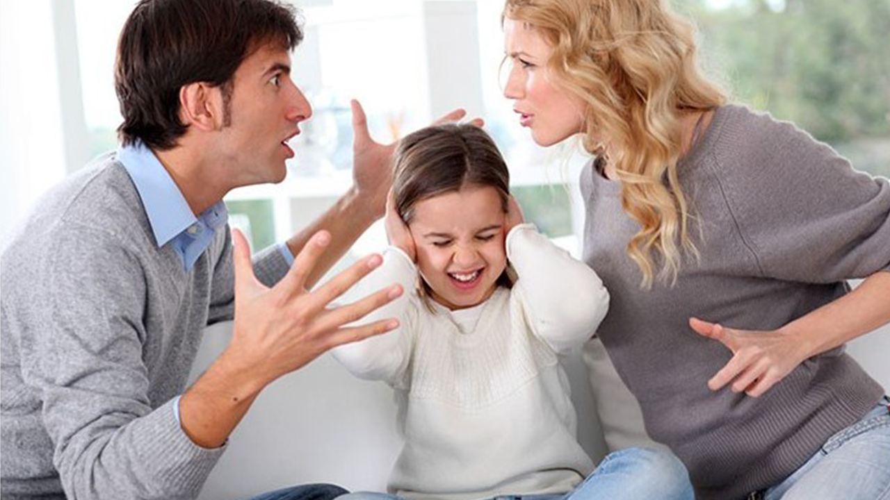 Türk profesör Türkiye'de boşanmaların neden kaynaklandığını açıkladı