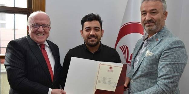 Türk roket takımı, uluslararası yarışmada 2'nci oldu!