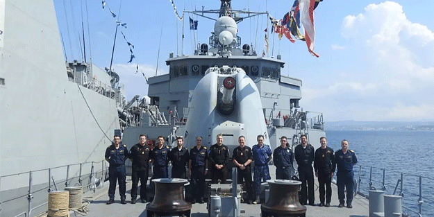Türk savaş gemisi Yunanistan sularında