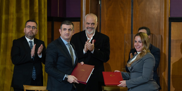 Türk SİHA'sı için imzalar atıldı! Bir ülke daha satın alıyor: Türkiye ile aynı tarafta olmaktan gurur duyuyoruz