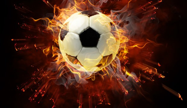 Türk taraftarlar FIFA önünde nöbet tutuyor!