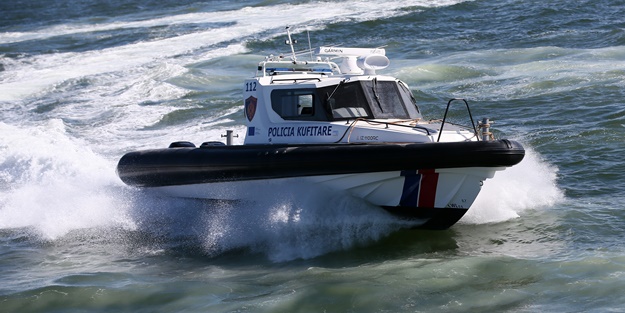 Türk tasarımı devriye botları Arnavutluk yolcusu