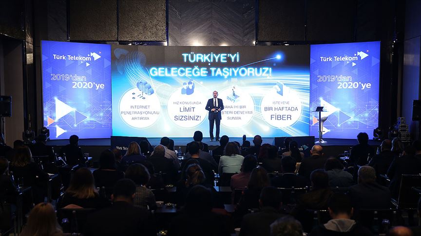 Türk Telekom 2019'da 2,4 milyar lira net kar elde etti