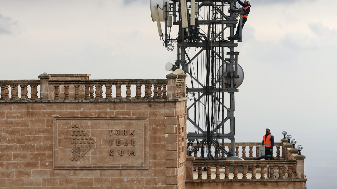 Türk Telekom 2024’te mobilde sektörün oyun kurucusu oldu