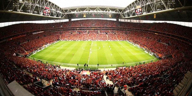 Türk Telekom Arena'da rekor kırılacak!