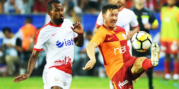 Türk Telekom Stadı'nda ilk 11'ler belli oldu!