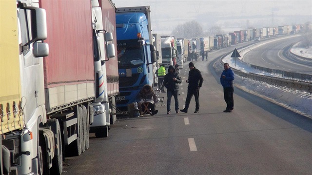 Türk TIR’ından geçiş ücreti alınamaz
