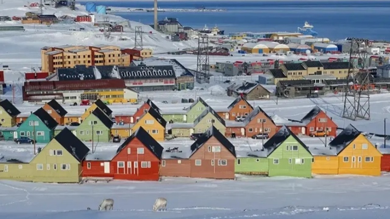 Türk vatandaşlarına Svalbard izni: Svalbard’da yaşanır mı?