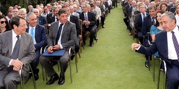 Türk ve Rum liderler buluştu