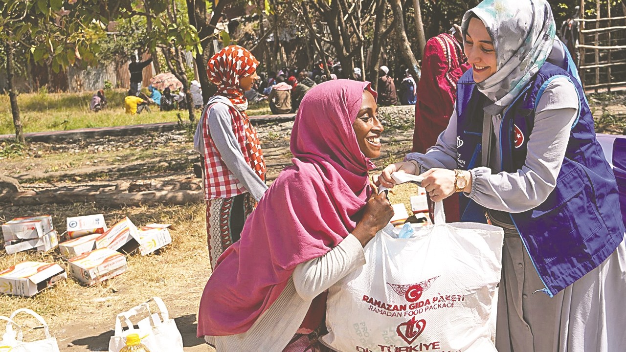 Türk yardım kuruluşları 79 ülkede milyonlara ulaştı