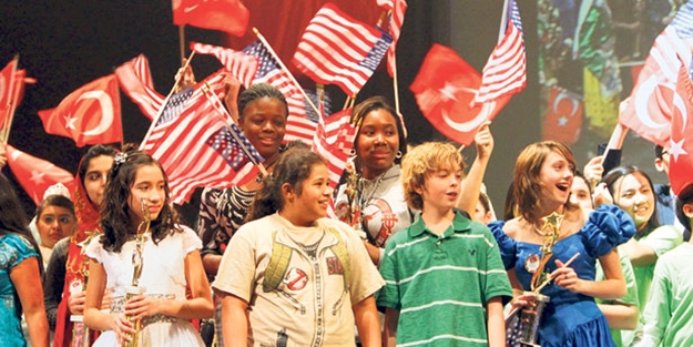 Türkçe Olimpiyatları ‘masumiyet illüzyonu’