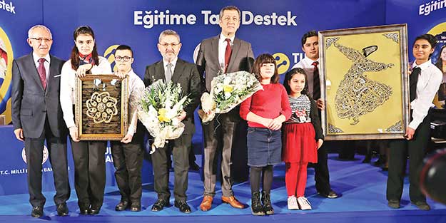 Turkcell, 50 bin engelli öğrenciye destek verecek