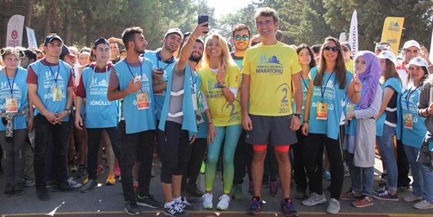 Turkcell Gelibolu Maratonu’nda 6 bin kişi barış için koştu