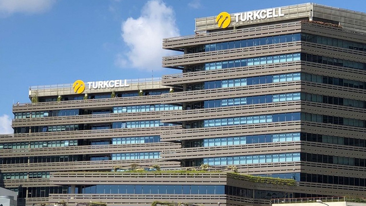 Turkcell uygulamasıyla hızlı işlem, büyük avantaj! Yeni özellikler ve ödüller