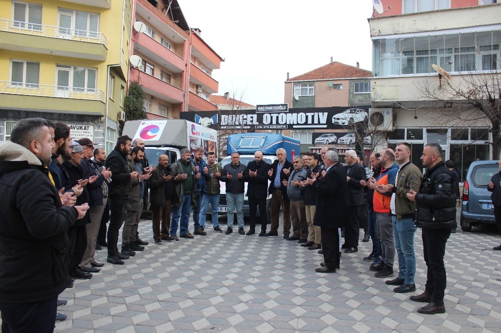 Türkeli’den depremzedelere yardım eli 