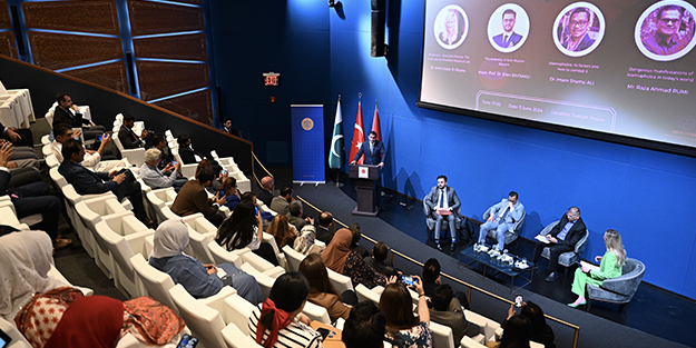 Türkevi'nde İslamofobi ile mücadele paneli