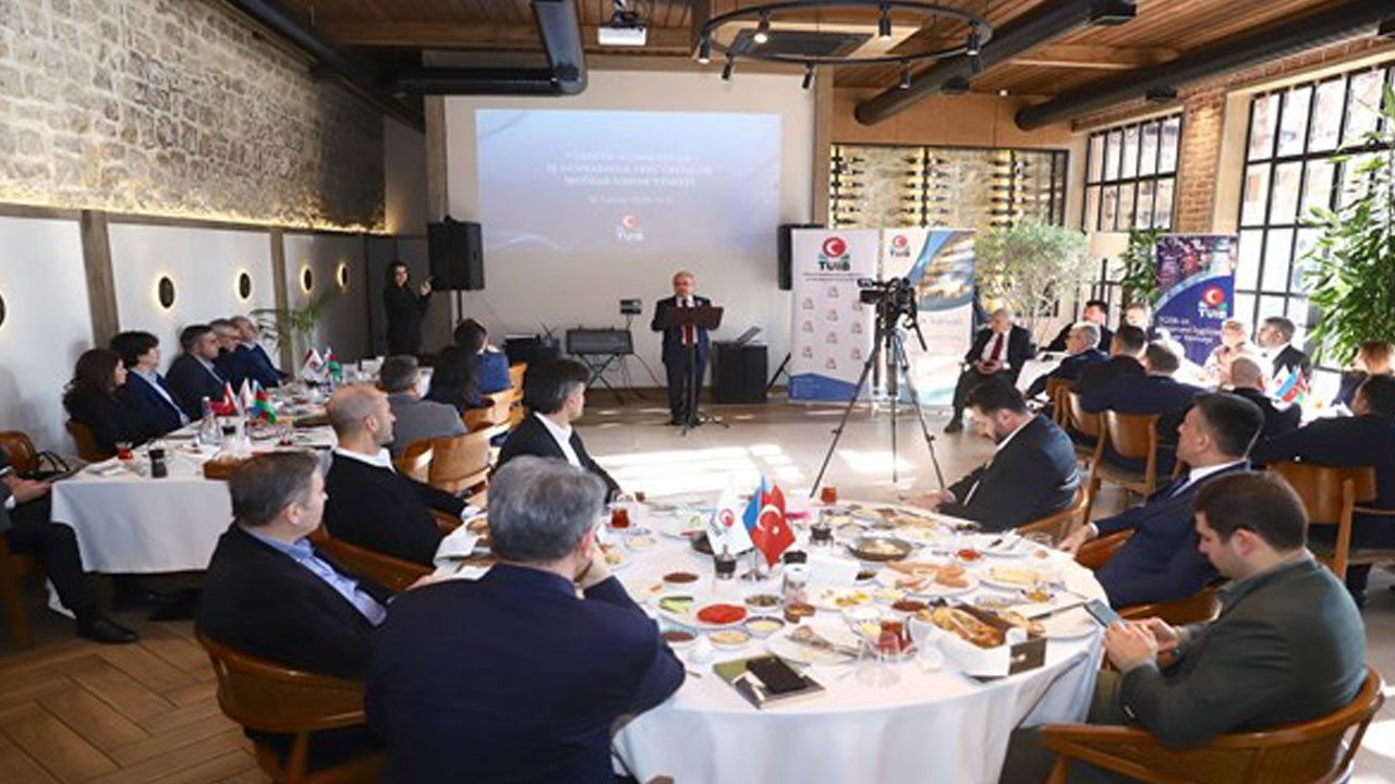 Türkiye-Azerbaycan iş dünyası Bakü’de buluştu!