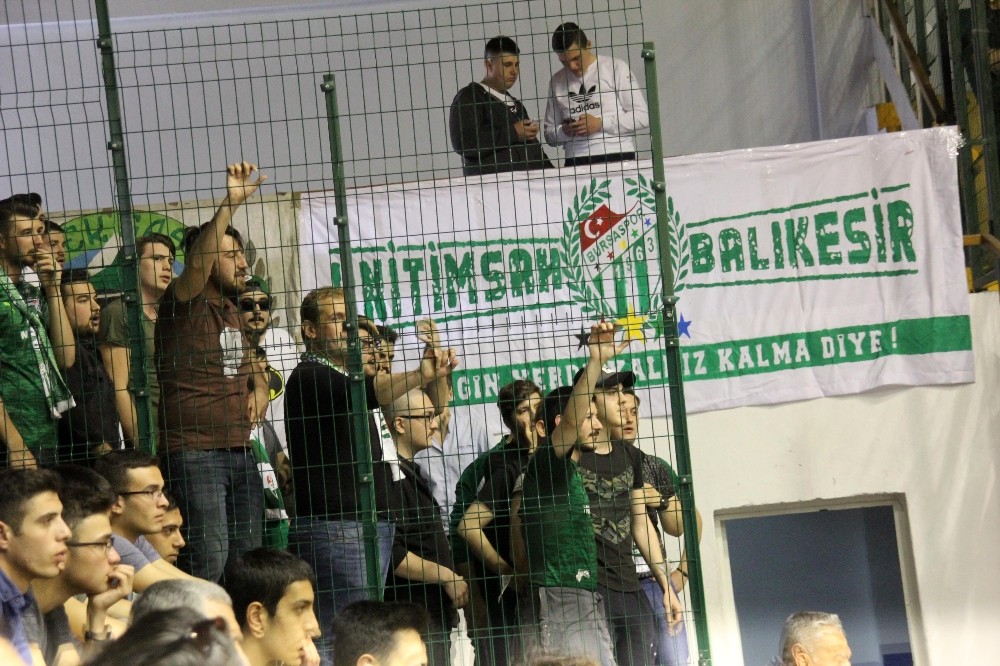 Türkiye Basketbol 1. Ligi: Karesispor: 95 - Bursaspor: 91 