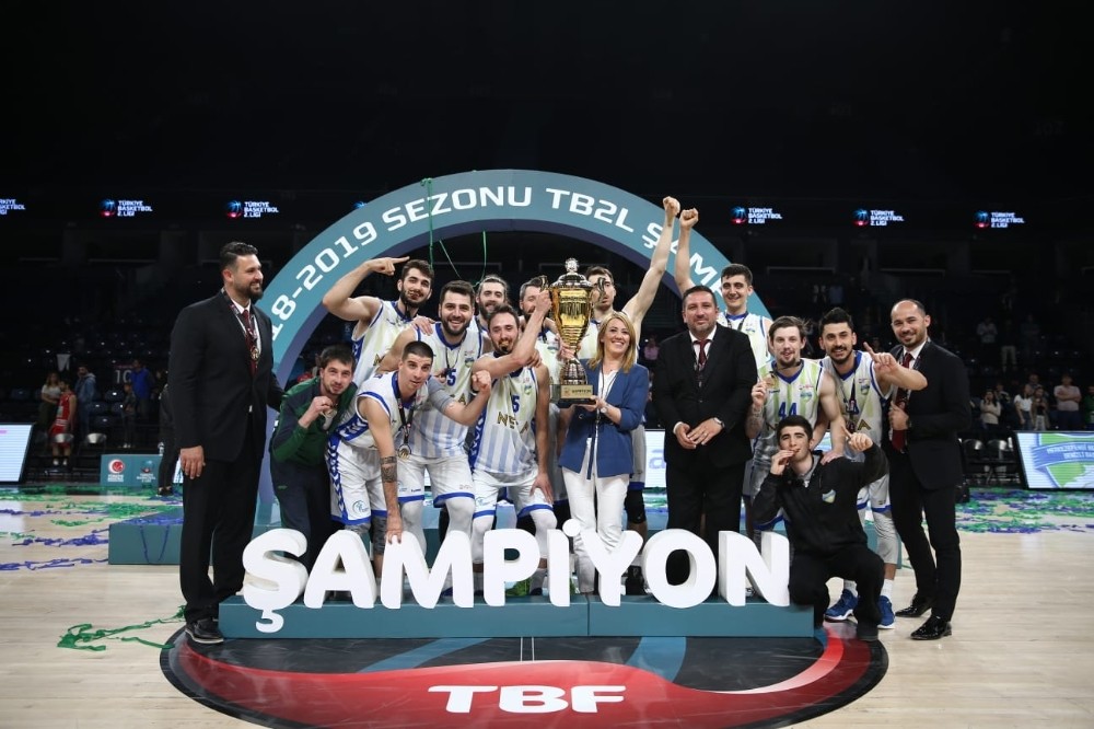 Türkiye Basketbol 2. Ligi şampiyonu Denizli Basket oldu 