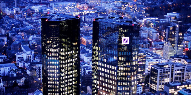 Türkiye batar diyen Almanlar batıyor! Yüzlerce kişiyi kovdular