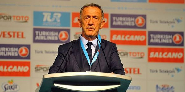 Türkiye Bisiklet Federasyonu Başkanı Erol Küçükbakırcı: Antalya'da pedal çevirebilenler çok şanslı