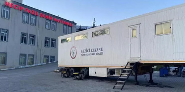  Türkiye çağrısı! Sahra eczaneleri deprem bölgesinde: Herkes ilaca kolayca erişebilecek! Herkes katılsın