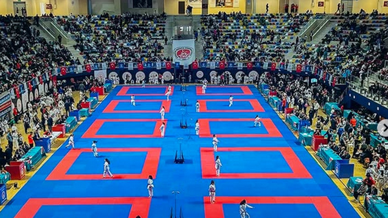 Türkiye Çocuklar Karate Şampiyonası, Kocaeli'de başladı
