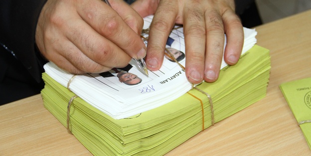 Kılıçdaroğlu'nun sandığından Ekmeleddin çıktı