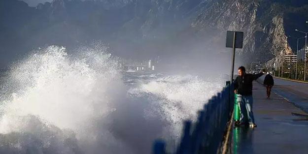 Türkiye dikkat Meteoroloji tarih vererek uyardı! Şiddetli sağanak geliyor!