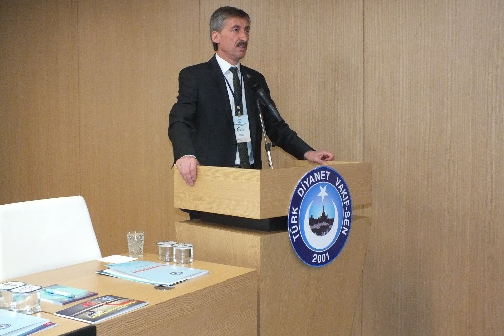 Türkiye Diyanet Vakıf-Sen Genel Başkanı Ünal: 