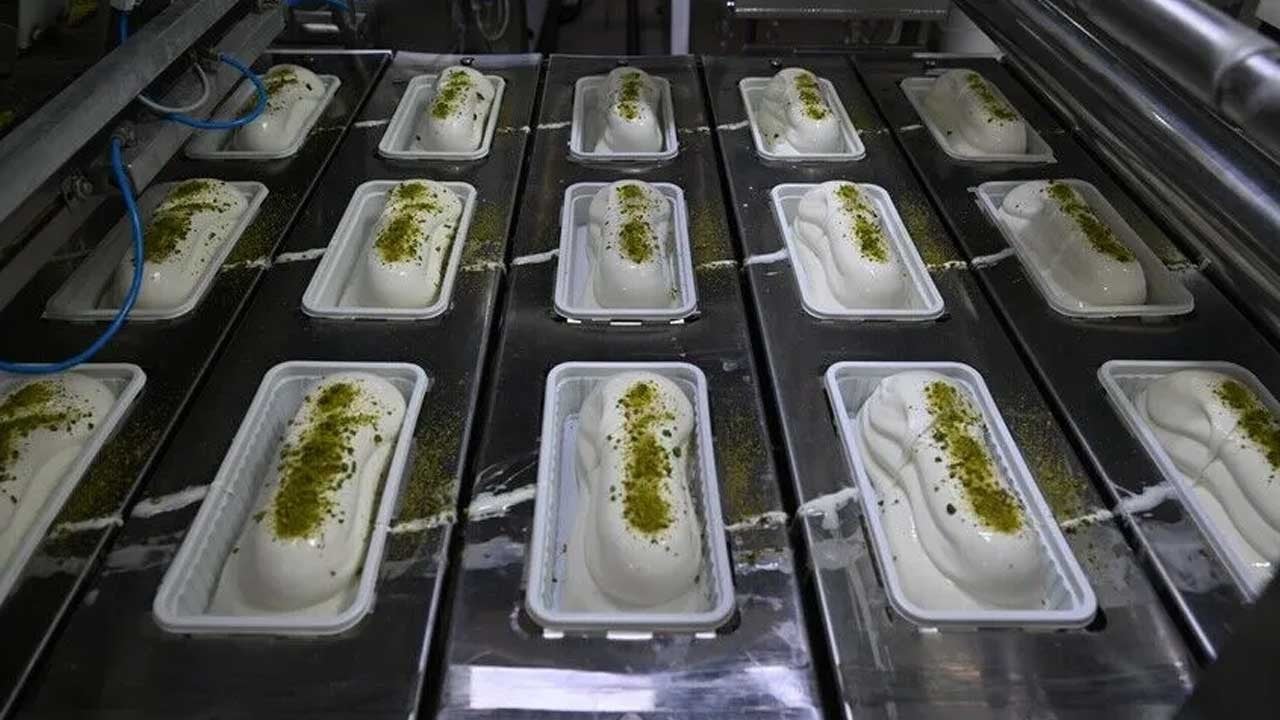 Türkiye dondurma ile para bastı