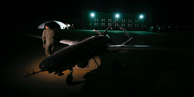 'Türkiye dünyanın bilmediği bir sırrı biliyor olabilir' diyerek duyurdular: Baykar orada İHA fabrikası kurarsa...