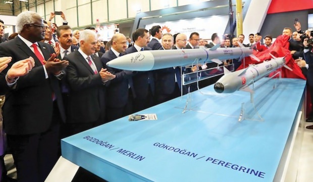 Türkiye dünyaya şov yapacak! Silahlar görücüye çıkıyor
