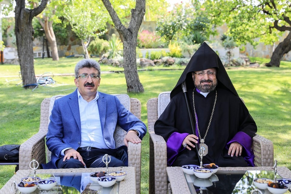 Turkiye Ermenileri Patriklik Kaymakamı Maşalyan Van’da 