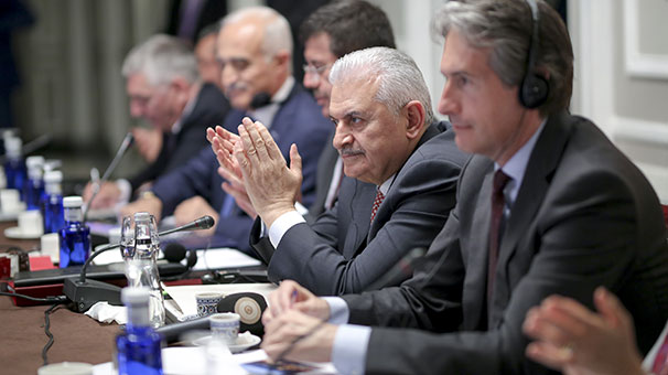 'Türkiye fedakarlık göstermeseydi Avrupa yaşanamaz hale gelirdi'