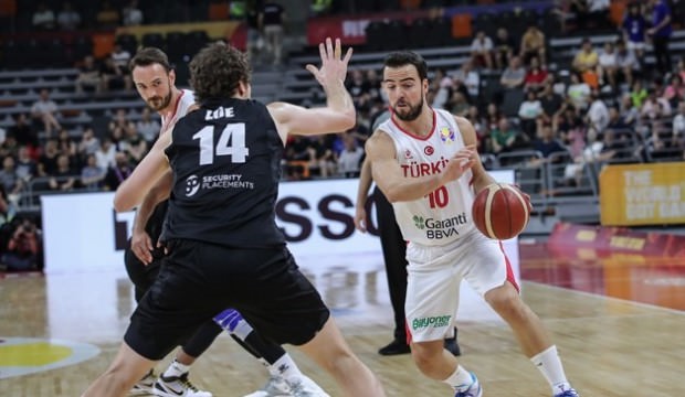 Türkiye, FIBA sıralamasında 2 basamak yükseldi